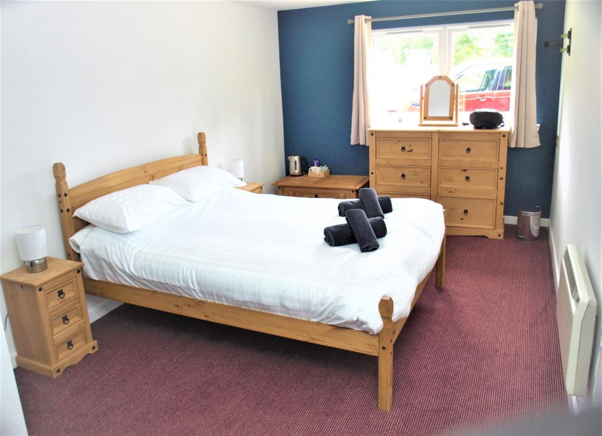 Oban Suites And Lodges By The Sea Exterior photo