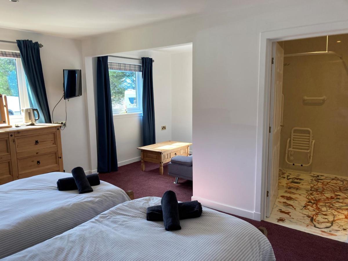 Oban Suites And Lodges By The Sea Exterior photo